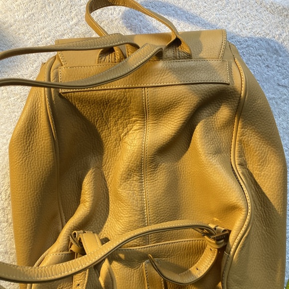 Chic Leather Backpack - Picture 8 of 10